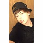 Profile Picture of brett (@brettmathew812) on Instagram