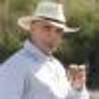 Profile Picture of Osvaldo Martinez (@cometemycalzon) on Twitter