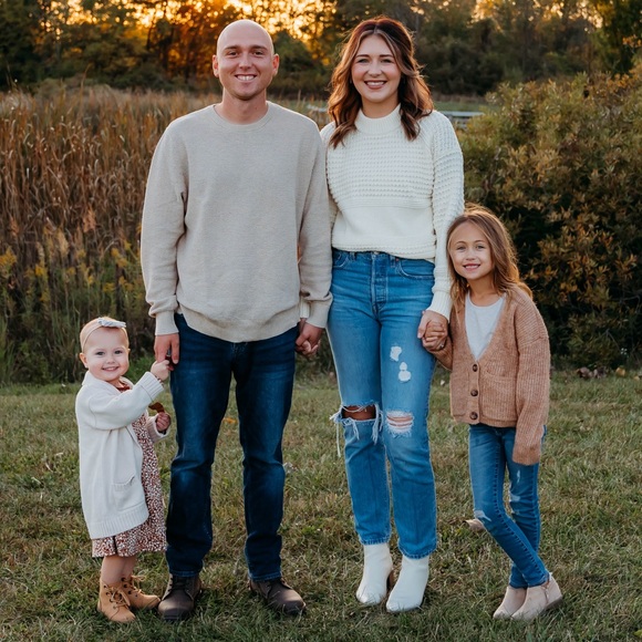 Profile Picture of Kevin Brackman (@khbrackman48) on Poshmark