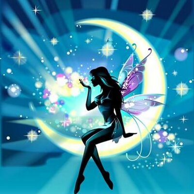 Profile Picture of Carrie Moonbeams  🥳JOE! 🎉  🐝 @ 🏠 (@CarrieMoonbeams) on Twitter