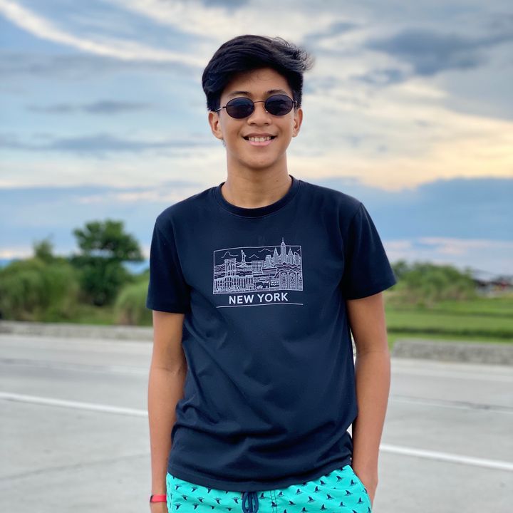 Profile Picture of Mark Redeick (@markredrick) on Tiktok