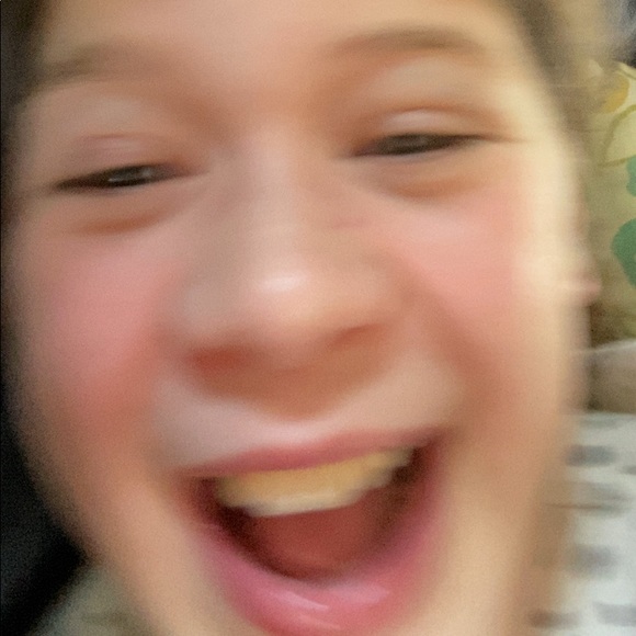 Profile Picture of Paige Andersen (@paigeanderse847) on Poshmark