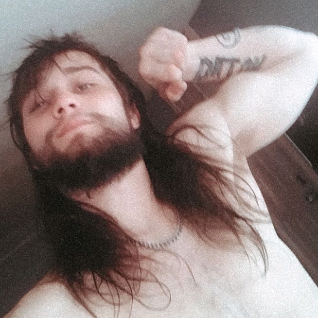 Profile Picture of skylardillon5 (@skylardillon5) on Tiktok