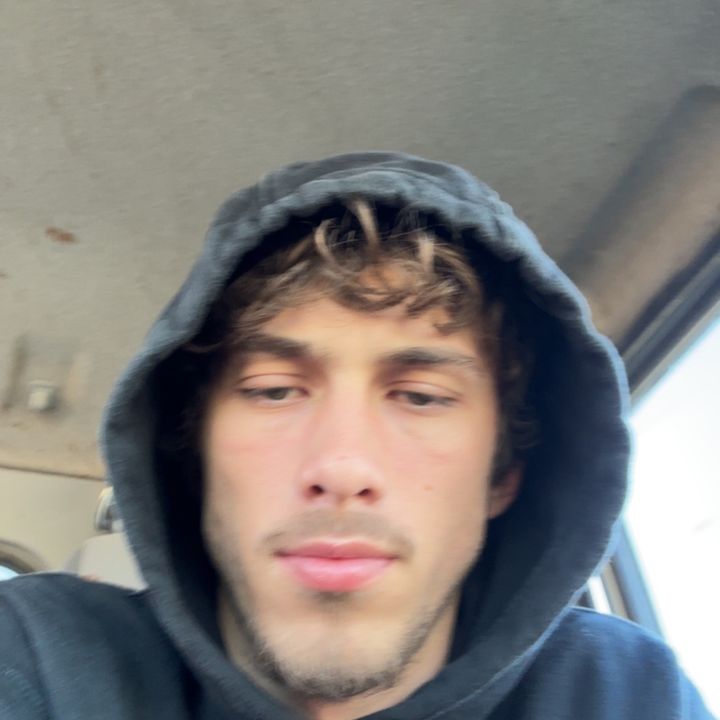 Profile Picture of James (@jlr6.7) on Tiktok