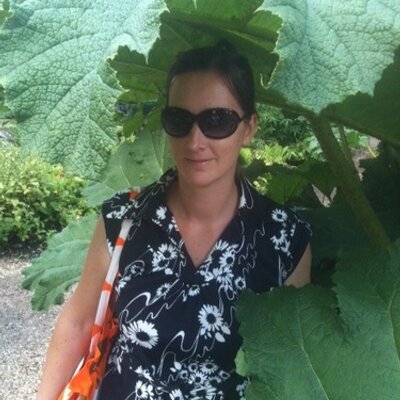 Profile Picture of Caroline Pearce (@flamingvintage) on Twitter