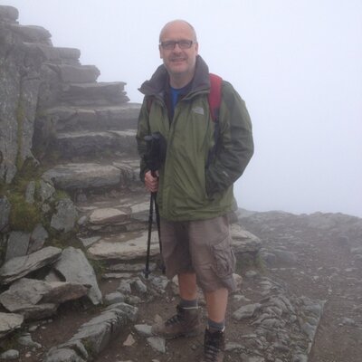 Profile Picture of Dan Plutaon Twitter