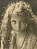 Profile Picture of Bessie Loveon Wikipedia