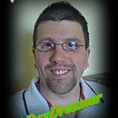 Profile Picture of Dirk Kaiser (@dj_daydreamer19) on Twitter