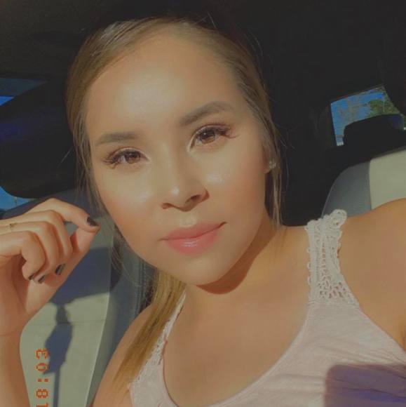 Profile Picture of Lalayna Stiffarm (@lalaynas) on Poshmark