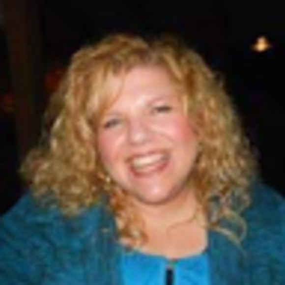 Profile Picture of Andrea Stocklin (@atocklin72) on Poshmark