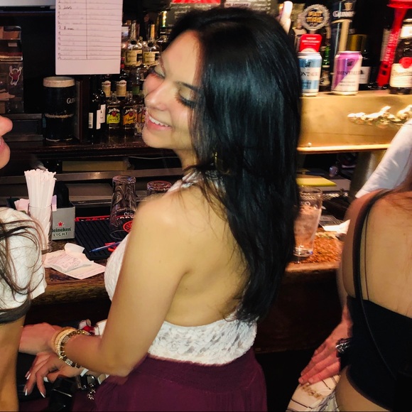 Profile Picture of Ana Addesso (@aaddesso2) on Poshmark