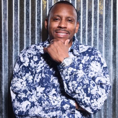 Profile Picture of WILLIE SINGLETON Aka Do The Deal Wil (@preachpastorwil) on Twitter
