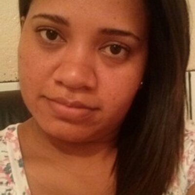 Profile Picture of Paula Araujo (@PaularaujoCom) on Twitter