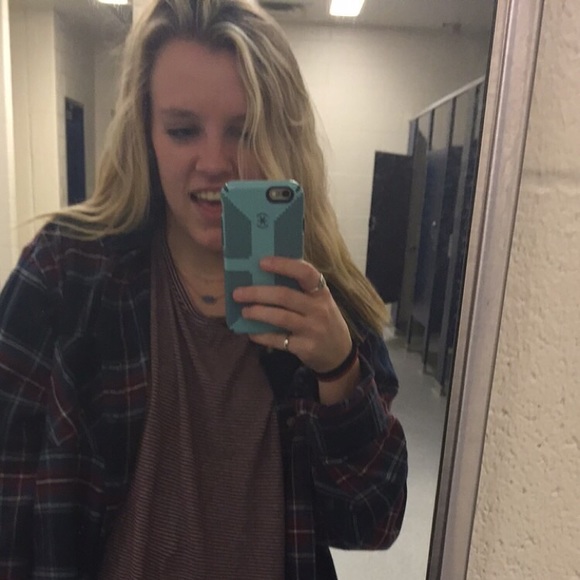 Profile Picture of Court Kamerer (@ckamerer) on Poshmark