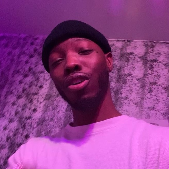 Profile Picture of Kenneth Collier ii (@kcollier23) on Poshmark