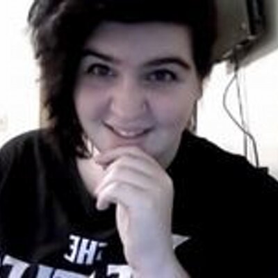 Profile Picture of Shari Ashley (@Alyshaem505) on Twitter