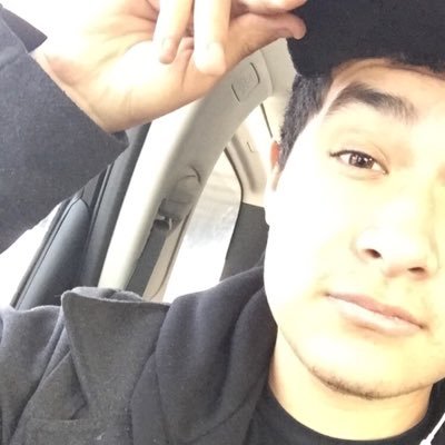 Profile Picture of Jonathan Alba (@AlbaGuy15) on Twitter