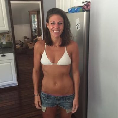 Profile Picture of Jess Lauren Hulfish (@JessicaLaurenH5) on Twitter