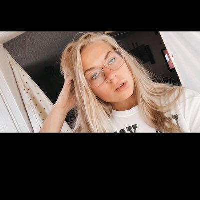 Profile Picture of Carlee David (@carleedavid12) on Twitter