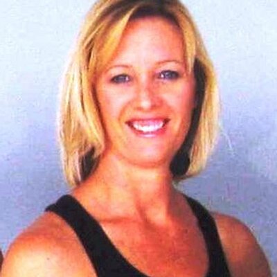 Profile Picture of Paula Roberts (@PromoPaula) on Twitter