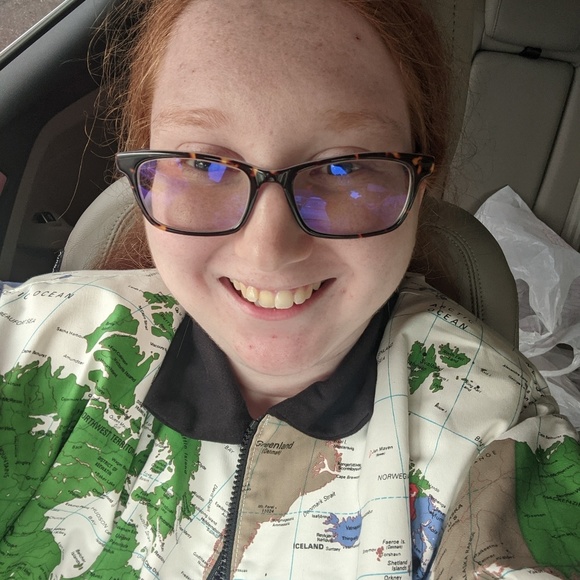 Profile Picture of Hannah Wolfram (@tyquent) on Poshmark