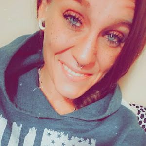 Profile Picture of stacey luther (@staceyluther) on Tiktok