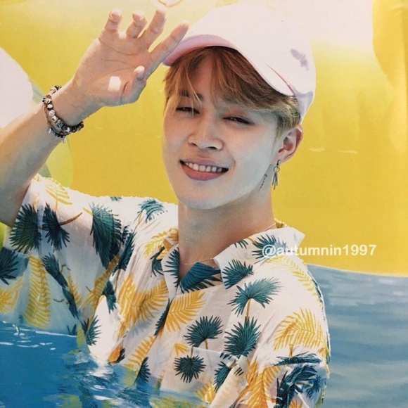 Profile Picture of Abby wesley Wesley _2020 park jimin (@abbyw905) on Poshmark