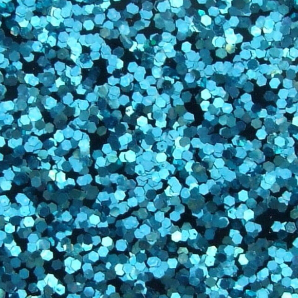 Profile Picture of Amanda Morejon (@manderrzz) on Poshmark