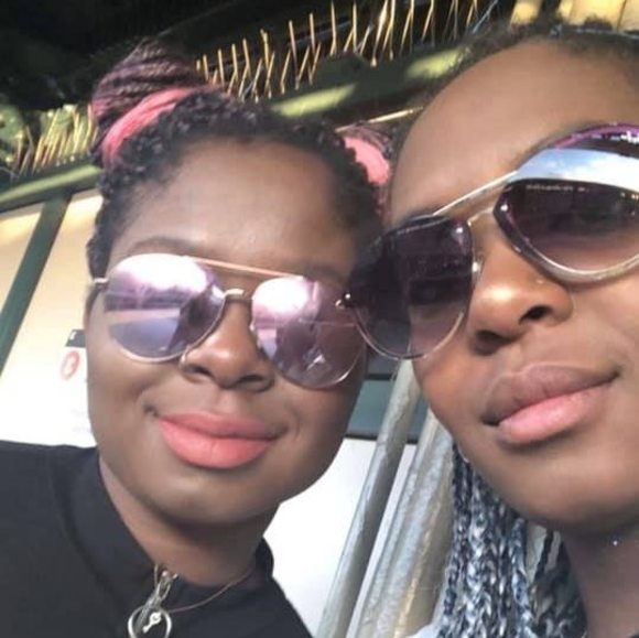 Profile Picture of Malika Jarvis (@malikajarvis) on Poshmark