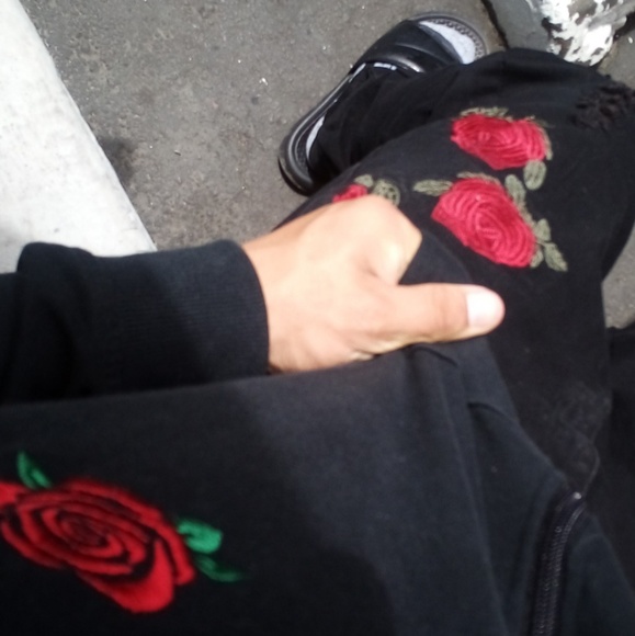 Profile Picture of Michael Roesner (@michaelroesner) on Poshmark