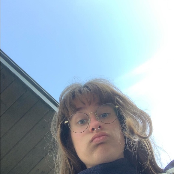 Profile Picture of Maxime Fillion (@maximefillion08) on Poshmark