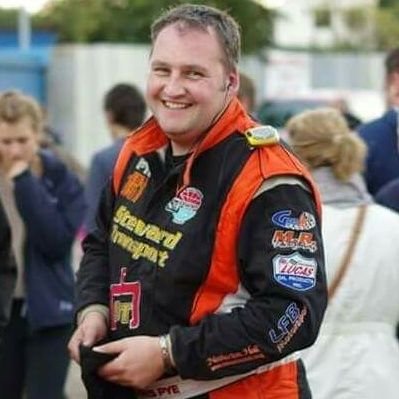 Profile Picture of Chris Pye (@ChrisPye151) on Twitter