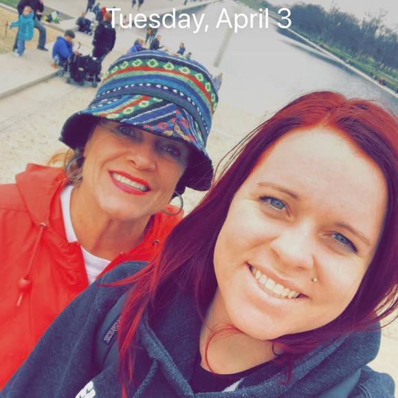 Profile Picture of Lori Maguire (@lori_maguire) on Poshmark