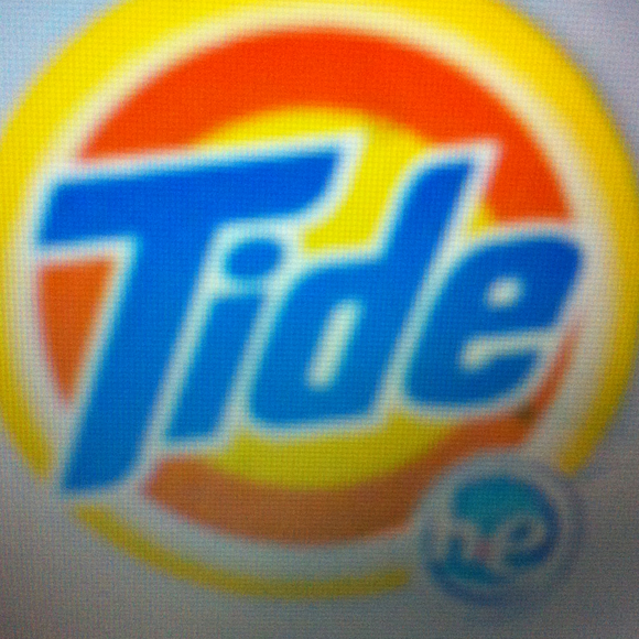 Profile Picture of Torri Allen (@torri39759) on Poshmark