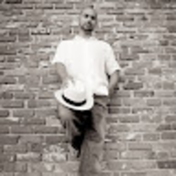 Profile Picture of Manuel Gonzalez (@lbg0522) on Poshmark