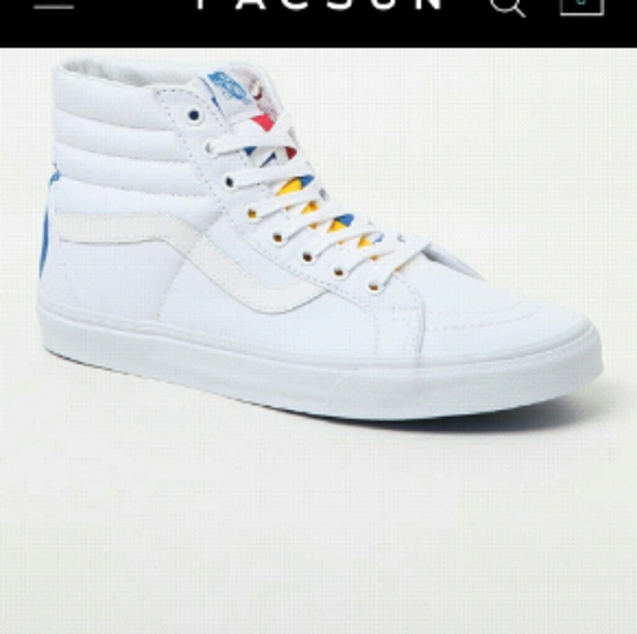 Profile Picture of Mike Young (@johnlennon1022) on Poshmark