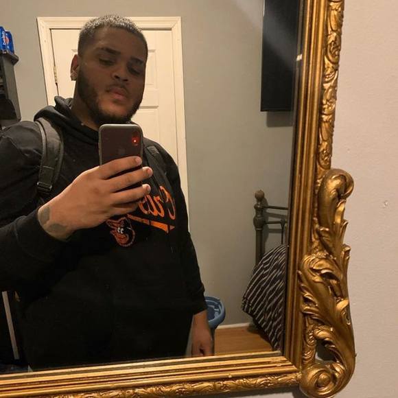 Profile Picture of Raymond Arroyo (@el_papichulo9) on Poshmark
