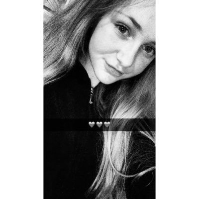 Profile Picture of Julia Springer (@juliaspringer02) on Twitter