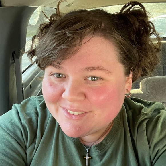 Profile Picture of Lacy Sharp (@animeluvr444) on Poshmark