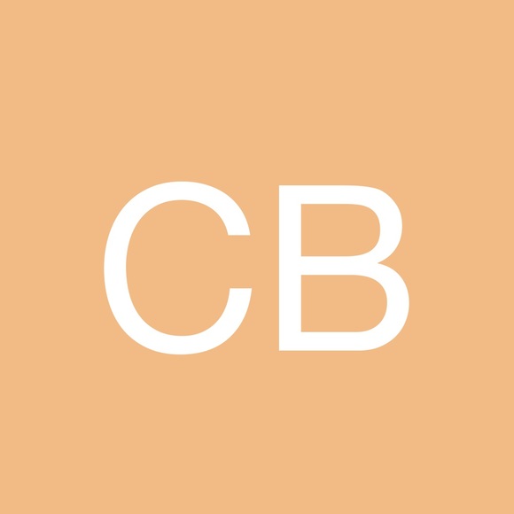 Profile Picture of Clio Bober (@cyberimaging) on Poshmark