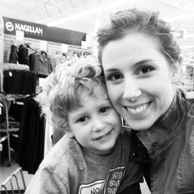 Profile Picture of Mallory Bowling Ray (@mallorybowling) on Pinterest