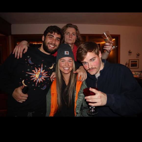 Profile Picture of Thomas Tavolacci ii (@tavo23541) on Poshmark