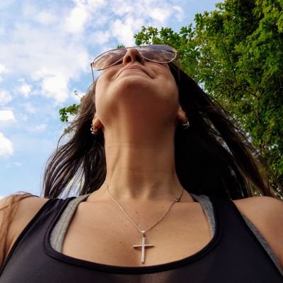 Profile Picture of Ursula D'Almeida (@sulaa_) on Twitter