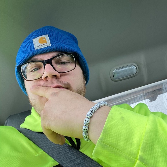 Profile Picture of Cullen Gilligan (@cullengilligan) on Poshmark