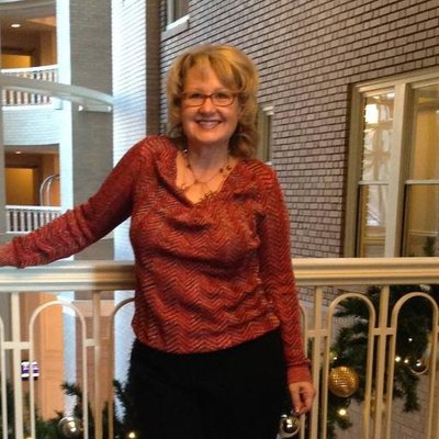 Profile Picture of Linda Blechinger (@Lbleching) on Twitter