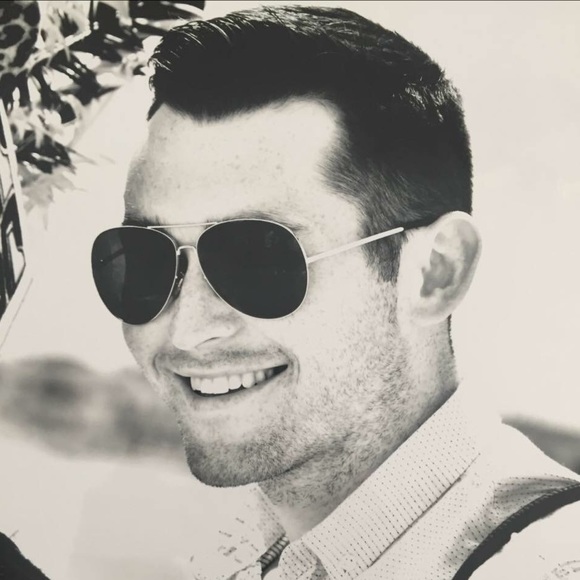 Profile Picture of Kyle Goebel (@kylgoebel) on Poshmark