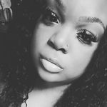 Profile Picture of Arielle Wright💜 (@under__da__sea) on Instagram