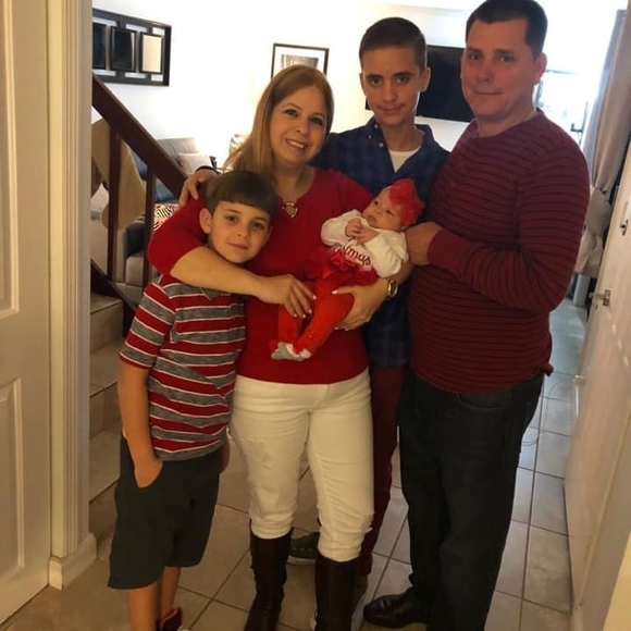 Profile Picture of Jacksis Henriquez hernandez (@jacksishh) on Poshmark