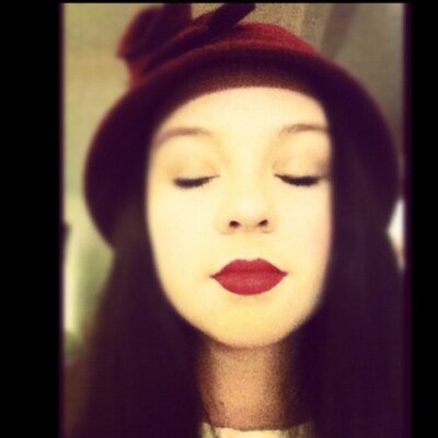 Profile Picture of Lucy Dunlop (@LuciaMaryD) on Twitter