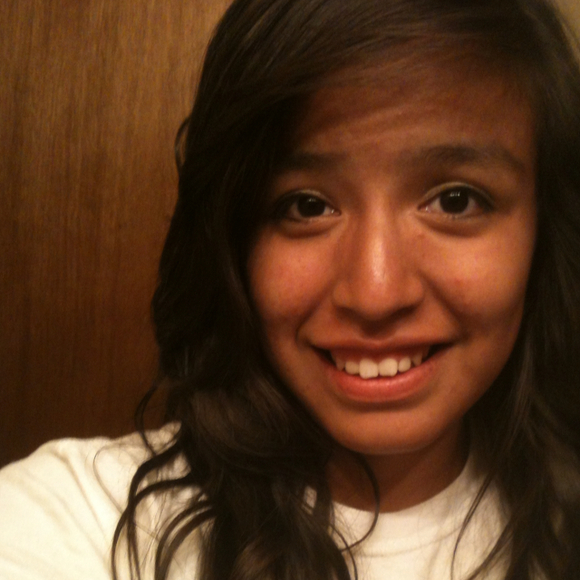 Profile Picture of Amy Aaron (@amyyya) on Poshmark